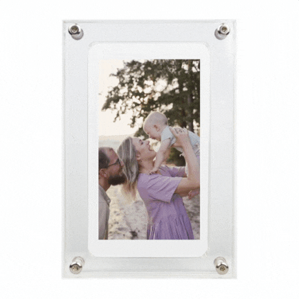 Memory String Frame Showcase memories with MemoryFrame© – Your Memory Frame